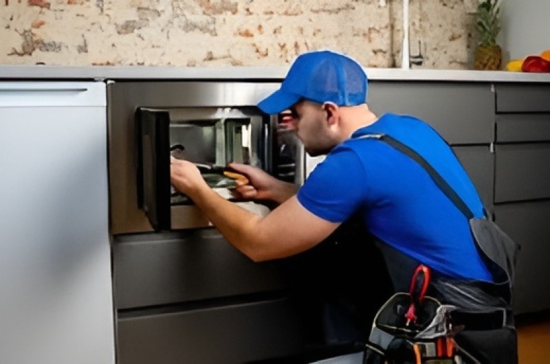 Buld-in Microwave Repair in Doral